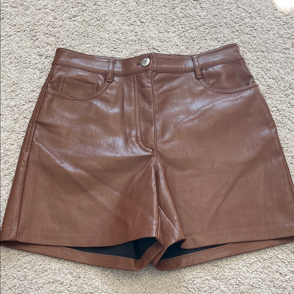 Aritzia Wilfred Faux Leather High Rise Brown Shorts